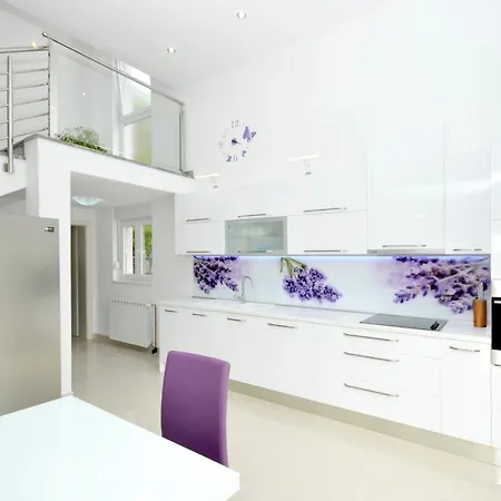 Luxury Rooftop Pool Avbl In Season * Трогир